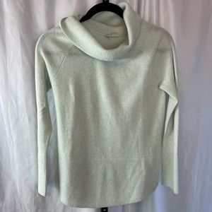 Anthropologie Moth Cashmere Turtle Neck Sweater, size XXSP
